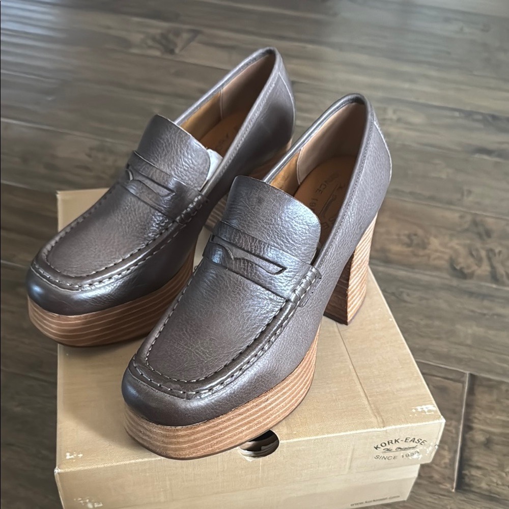 Kork-ease Leather Platform Loafers
